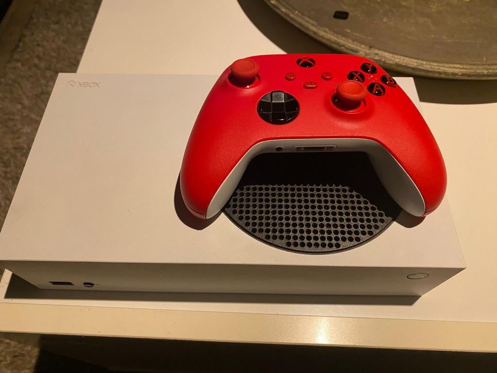 Xbox one 512 gb in nieuwstaat., Games en Spelcomputers, Spelcomputers | Xbox One, Ophalen
