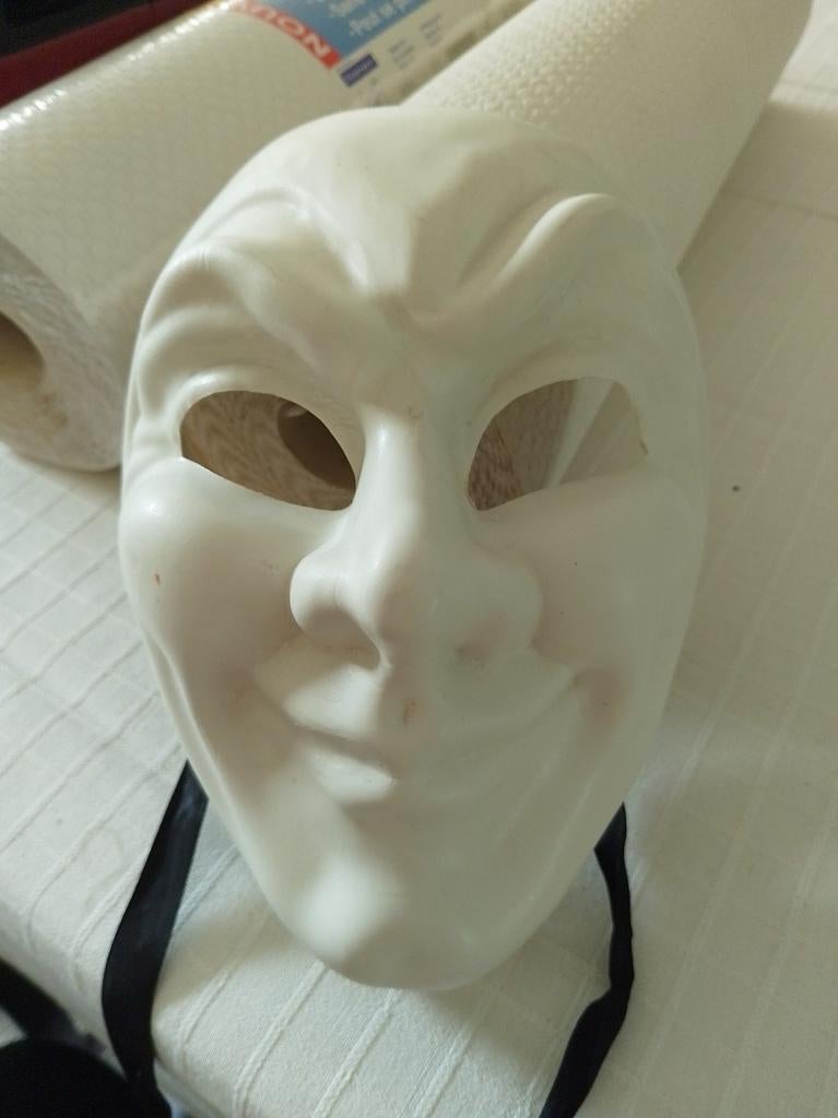 Masker, Hobby en Vrije tijd, Kostuums, Theaterbenodigdheden en LARP, Ophalen, Gebruikt, Toneelattributen of Onderdelen