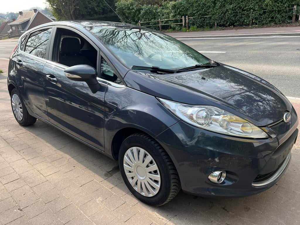 Ford fiesta 1.6Diesel, Annee 2011 , Euro 5, Euro 5, Achat, Vitres électriques, Particulier