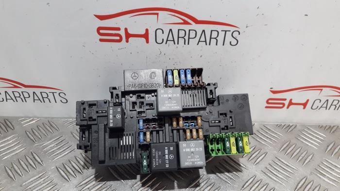 Zekeringkast van een Mercedes C-Klasse, Auto-onderdelen, Elektronica en Kabels, Gebruikt, -, Ophalen of Verzenden, -