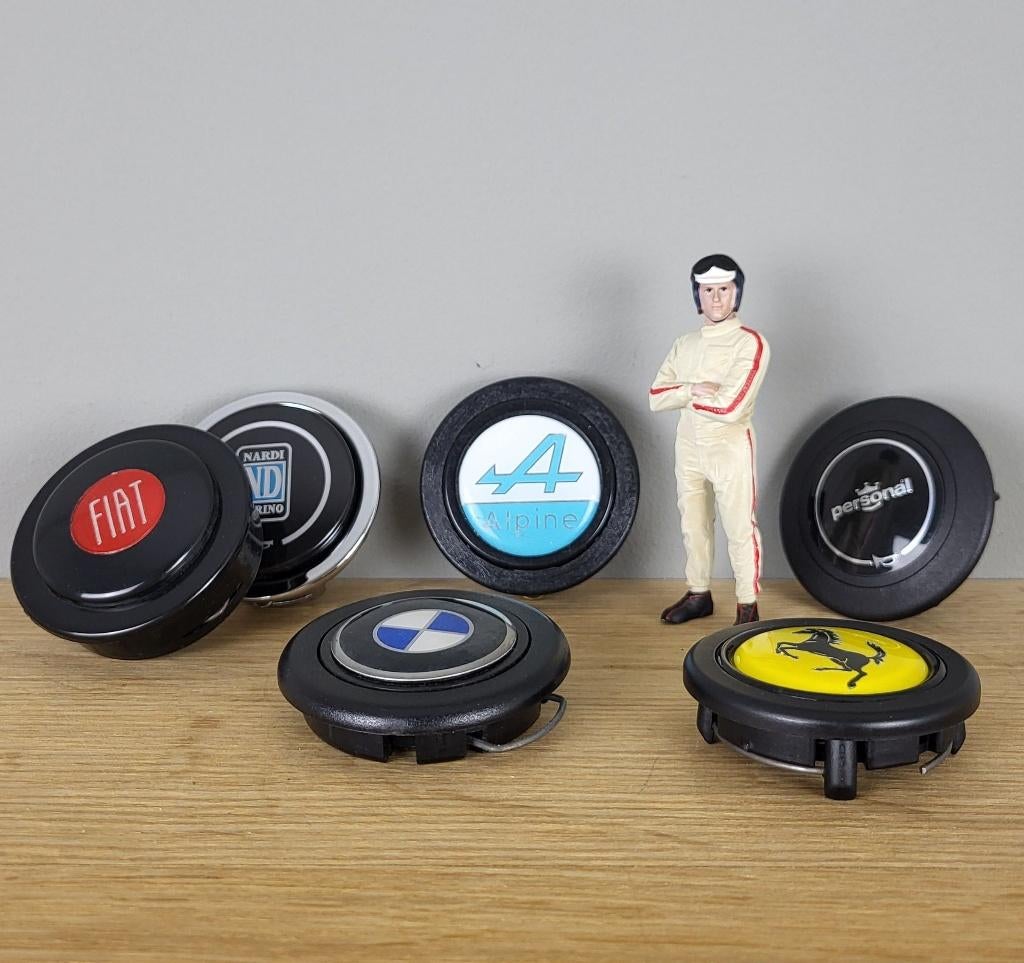 Capuchons de klaxon - Classic Steering Wheel Shop, Autos : Pièces & Accessoires, Commande, Envoi, Utilisé, Daihatsu