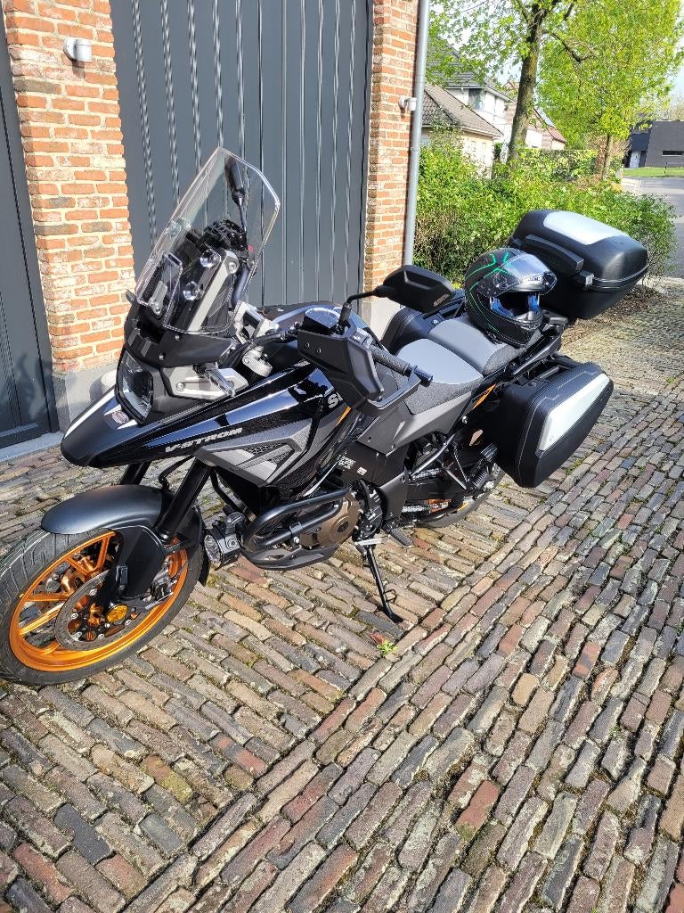Dl1050 V-strom, Motoren, Motoren | Suzuki, 2 cilinders, Motorrijbewijs A, Particulier, Meer dan 35 kW