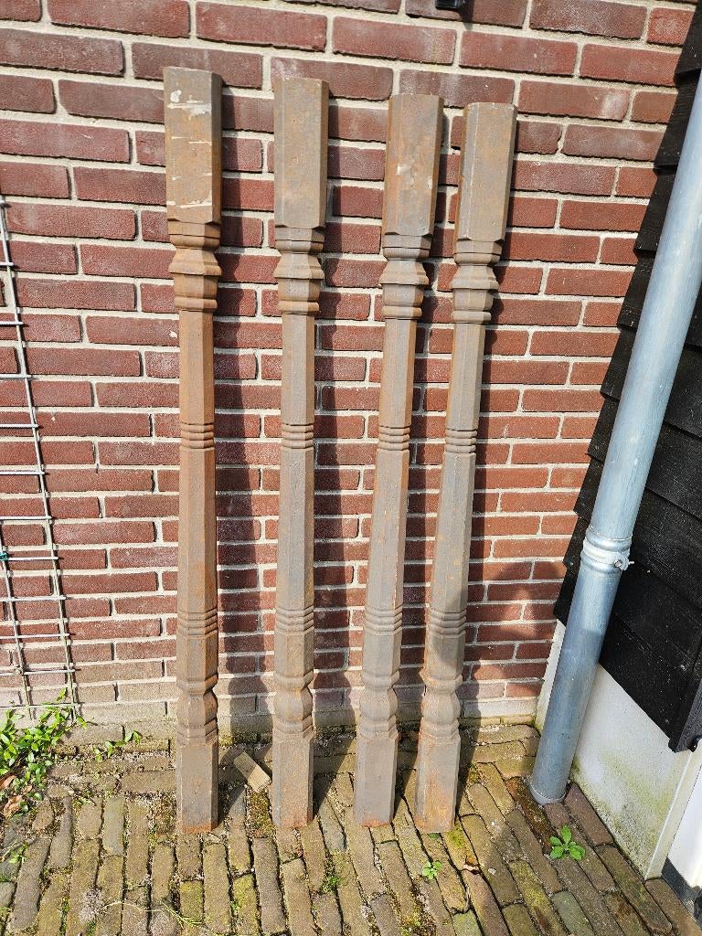 4 x gietijzeren decoratie pilaren Hoog 1.50 meter Breed 9.5, Huis en Inrichting, Woonaccessoires | Zuilen en Pilaren, Ophalen