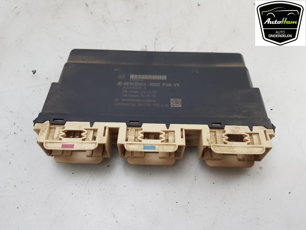 COMPUTER STOEL CLA (117.3) (|A2468200526|A246820052680|), Auto-onderdelen, Overige Auto-onderdelen, Mercedes-Benz, Gebruikt