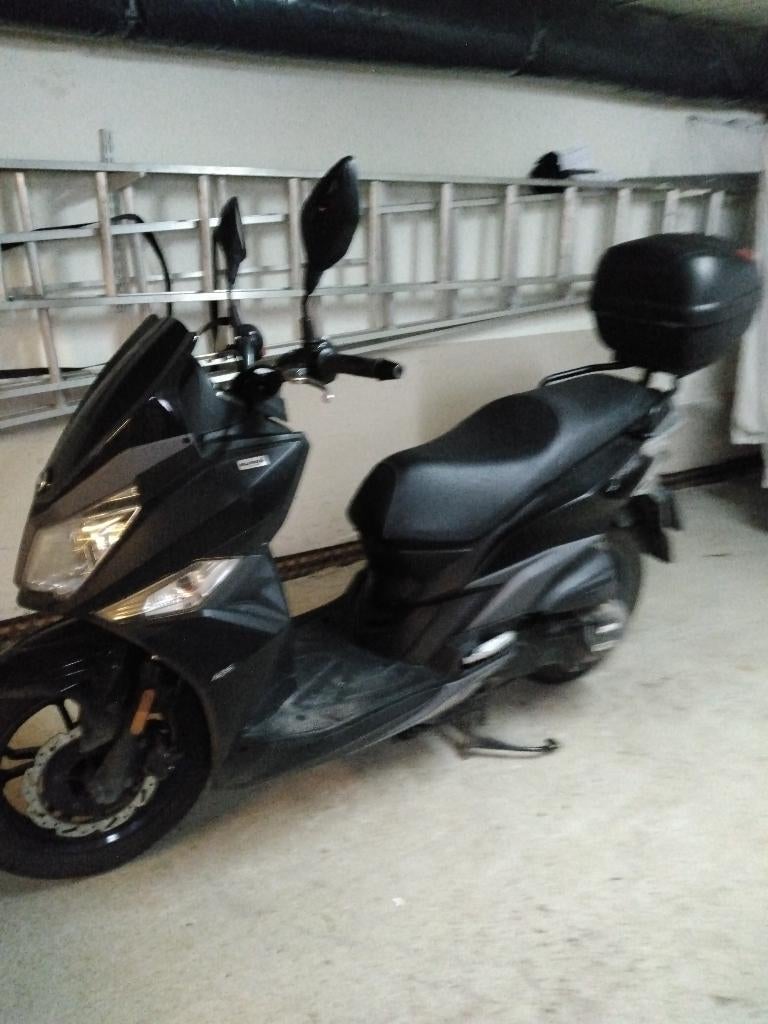 Sym Jet 14 125 CC bouwjaar 2020 11.600 km + accessoires, Motoren, Motoren | Overige merken, Particulier, Scooter, 11 kW of minder