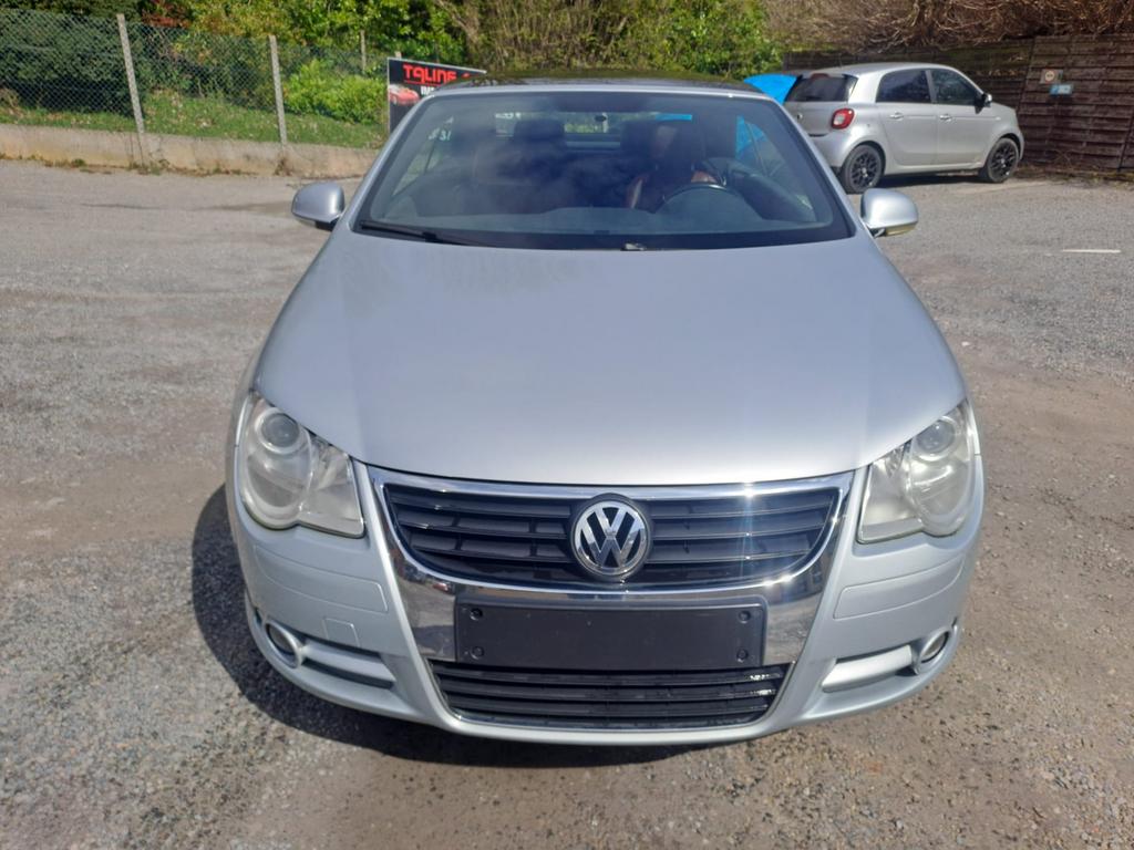 Volkswagen Eos   8, Autos, Volkswagen, Cuir, Argent ou Gris, Achat, Entreprise