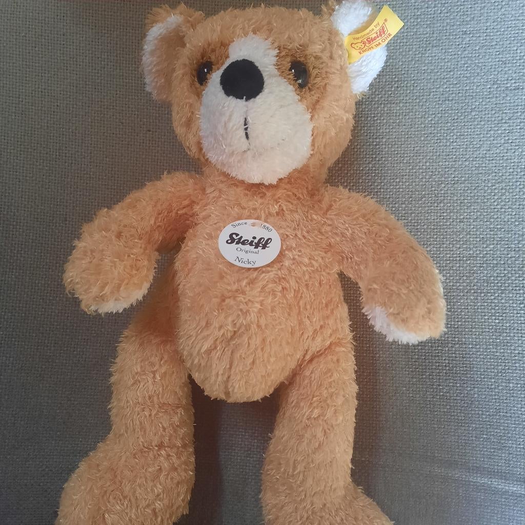 beertje STEIFF, Verzamelen, Beren en Cherished Teddies, Ophalen of Verzenden, Stoffen beer, Steiff