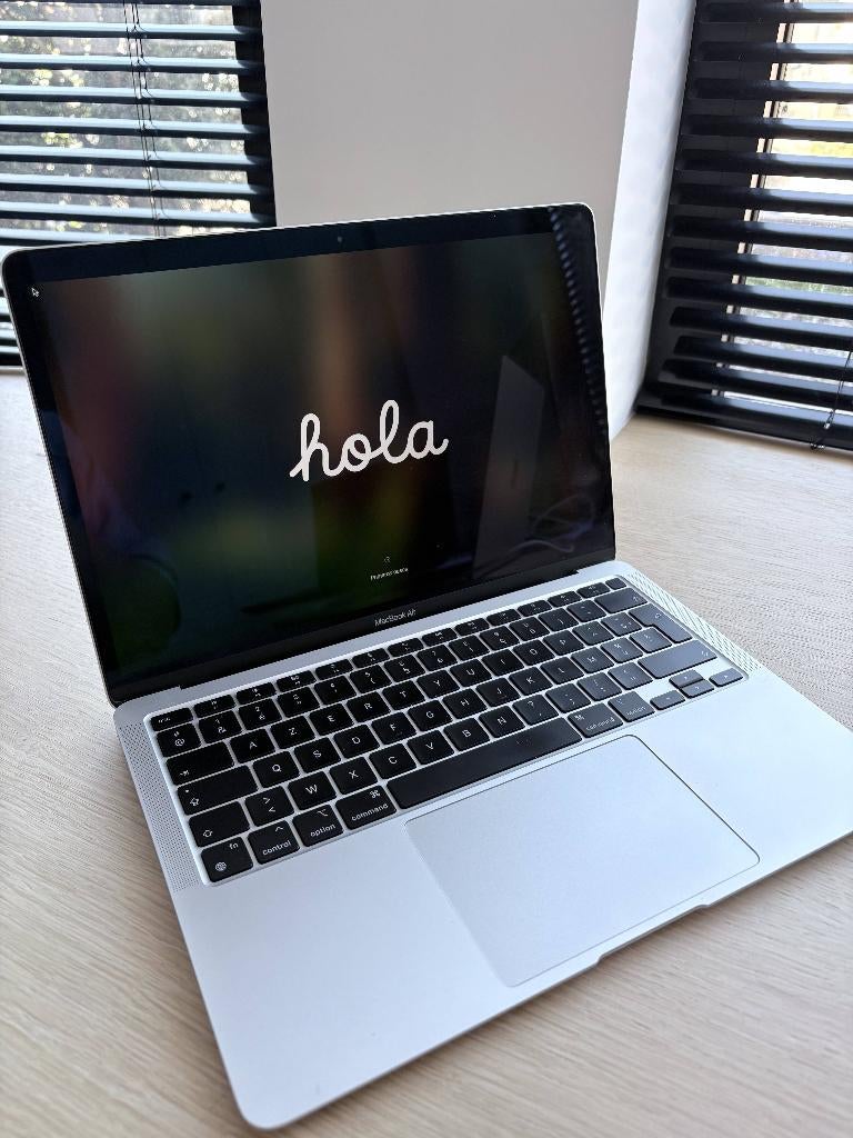 MacBook Air M1 (2020) zeer goede staat – snel & betrouwbaar, Computers en Software, Apple Macbooks, Ophalen, Zo goed als nieuw