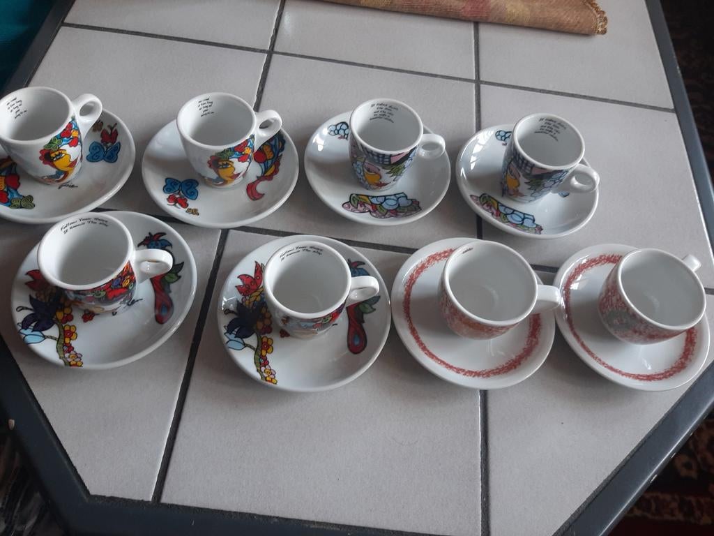 Klein tas voor moka 6.5 cl met onder tassen 8 stuks josien, Ophalen