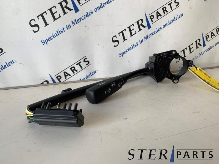 Commutateur feu clignotant d'un Mercedes E-Klasse, Autos : Pièces & Accessoires, Tableau de bord & Interrupteurs, Mercedes-Benz