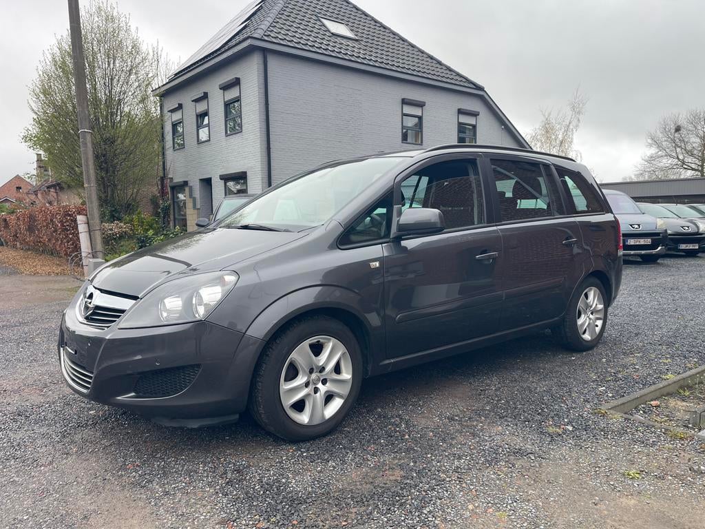 Opel Zafira 1.6i Essence,7PLaces,Airco,Radar,1erpropriétaire, Autos, Achat, 7 places, Boîte manuelle, 5 portes