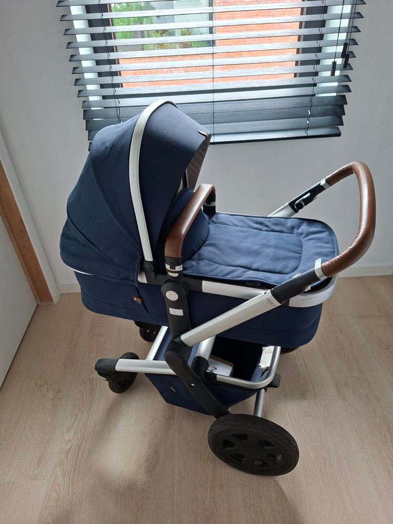 Joolz Day 2 inclusief allerlei accessoires, Kinderen en Baby's, Kinderwagens en Combinaties, Gebruikt, Verstelbare duwstang, Ophalen