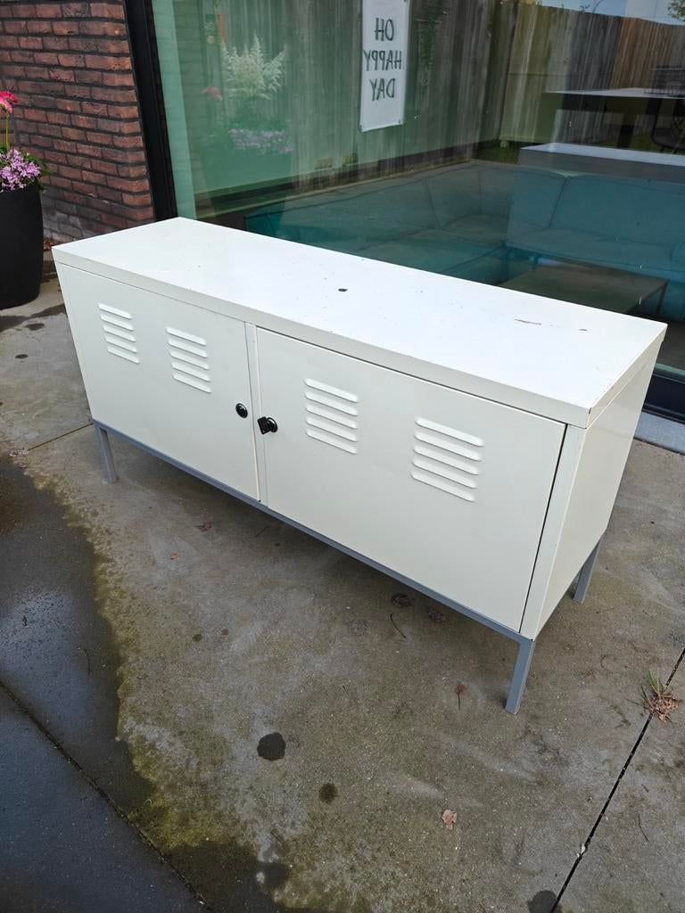 Gratis metalen kastje, Tuin en Terras, Bergingen en Tuinkasten, Ophalen