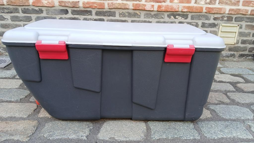 opbergbox,koffer,op 2wielen,4clipsen,80 liter-perfecte staat, Tuin en Terras, Ophalen, Kunststof