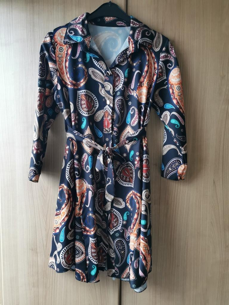 Kleedje herfst zwart halflange mouwen, hemdjurk TU (small), Kleding | Dames, Jurken, Ophalen of Verzenden, Zo goed als nieuw, Zwart