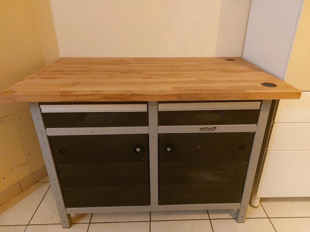 Établi Wolfcraft 113x65x86cm utiliser en bon état, Enlèvement