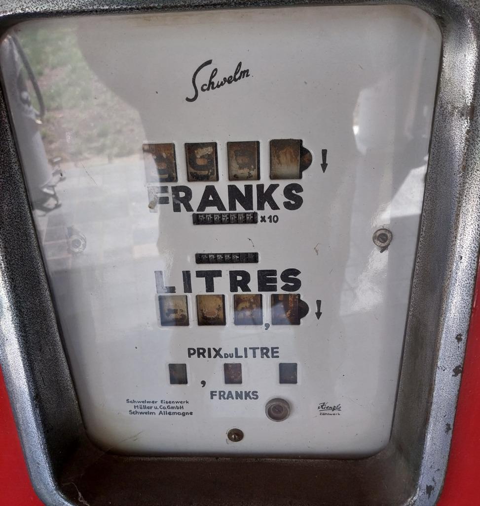 Benzinepomp ik zoek, Verzamelen, Ophalen