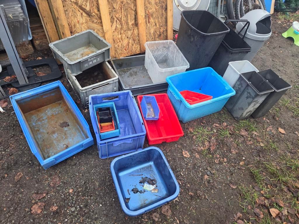 Verschillende opberg dozen/kratten, Ophalen, Gebruikt