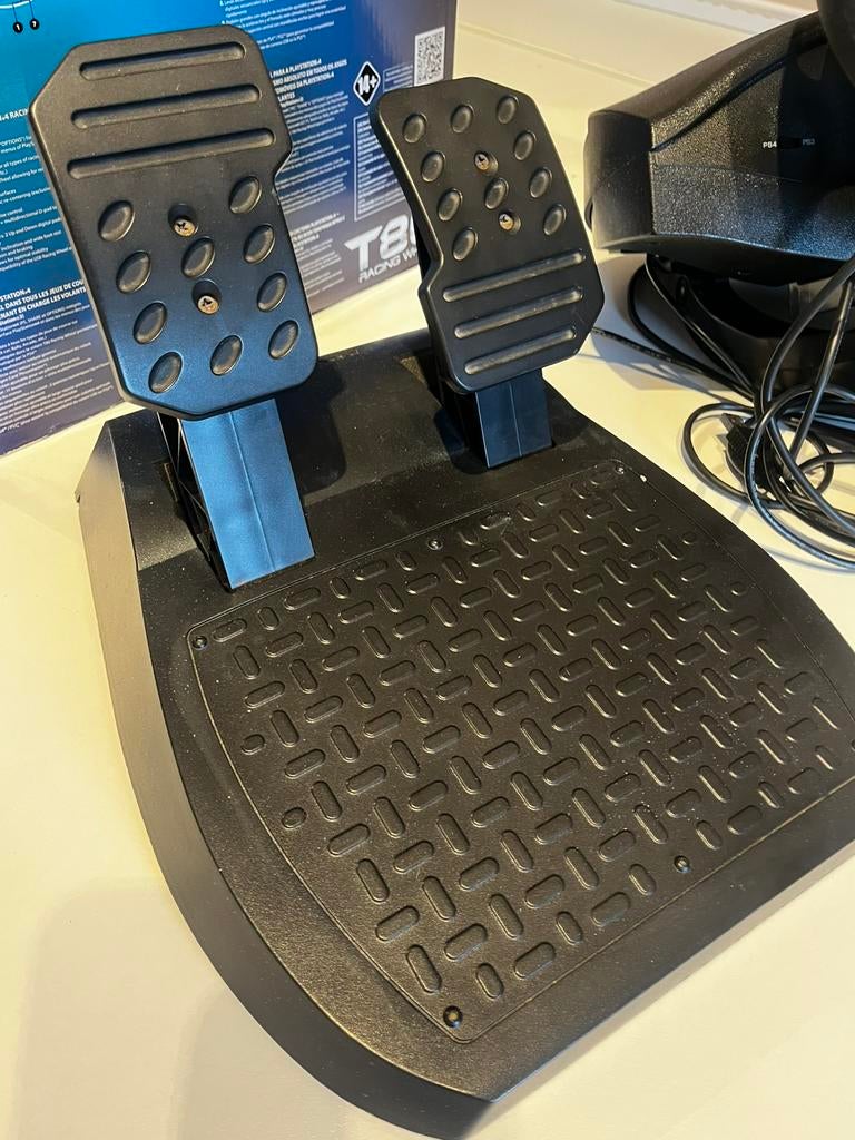 THRUSTMASTER  T80 racing wheel voor PS4/PS3, Consoles de jeu & Jeux vidéo, Consoles de jeu | Sony Consoles | Accessoires, Comme neuf