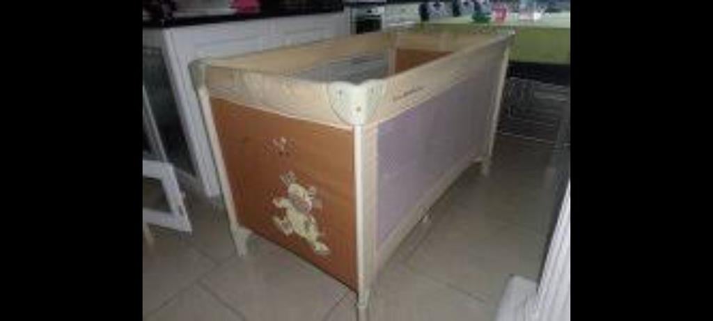 Kinderbox met praktische matvouwen om aan te bieden, Ophalen of Verzenden, Gebruikt