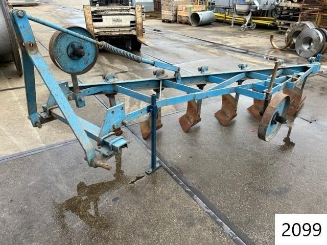 2099. Ploeg / wentelploeg / 6 schaars / Goudland, Tuin en Terras, Ophalen, Gebruikt