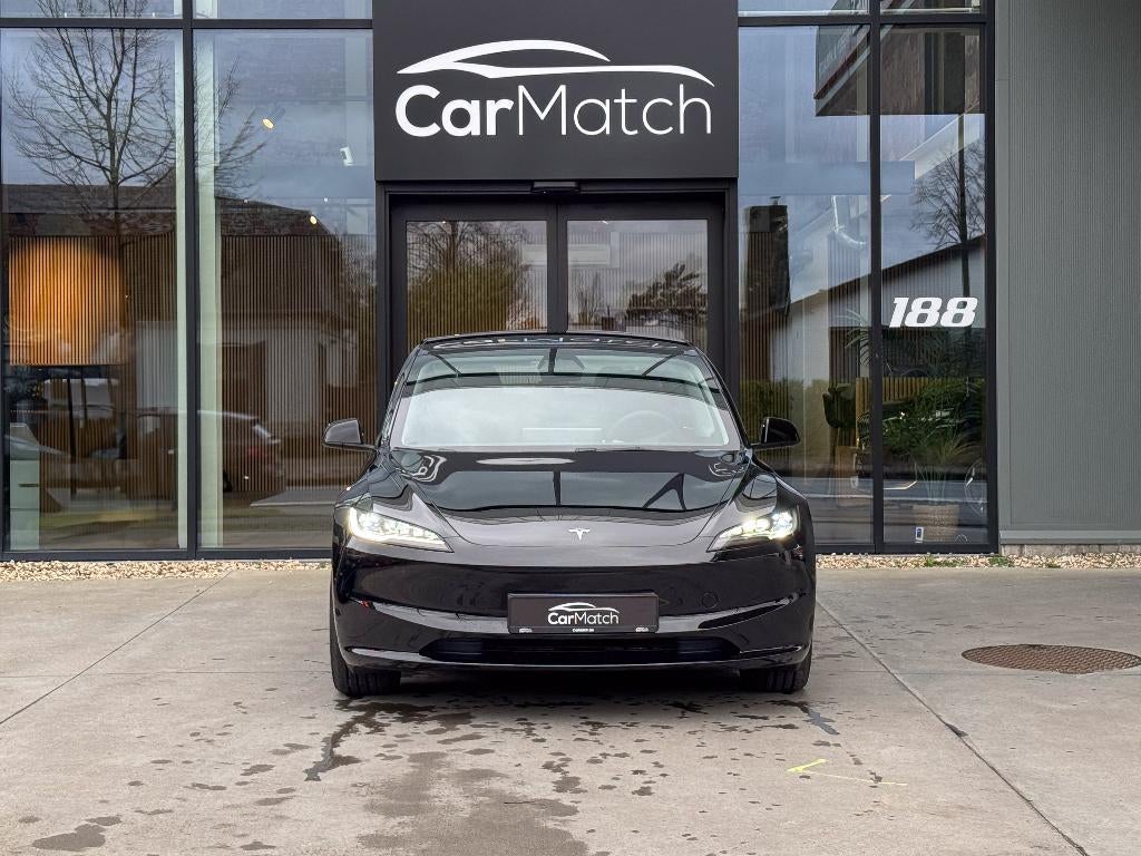 Tesla Model 3 2024 RWD Highland - NIEUW MODEL!, Autos, Tesla, Cuir, Achat, Entretenue par le concessionnaire, Noir