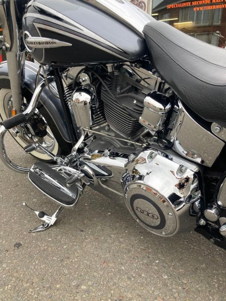 Harley Davidson DELUXE CVO - foto 2