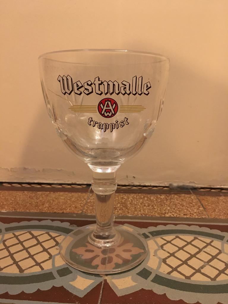 Verre à bière Westmalle 33cl, Collections, Marques de bière, Utilisé, Verre ou Verres, Enlèvement ou Envoi