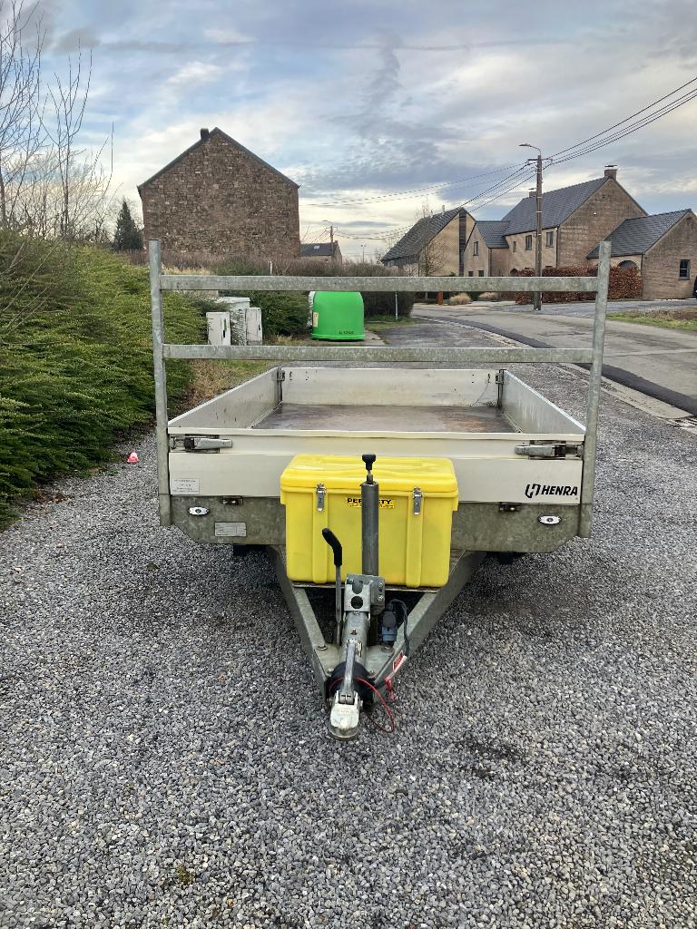 Remorque, Ophalen of Verzenden, Gebruikt