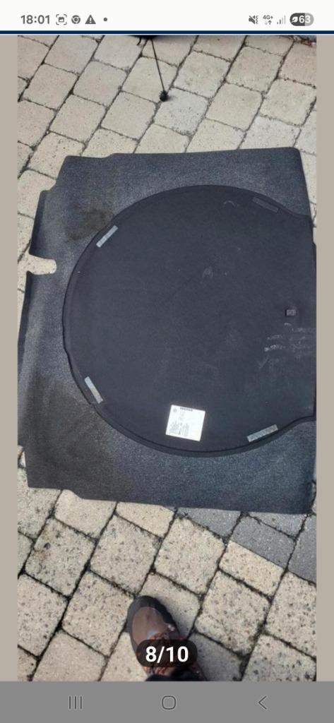 nettoyez un peu le tapis de coffre VW GOLF 6, Enlèvement, Utilisé