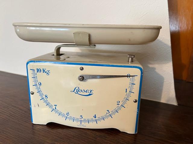 Balance de cuisine Suisse, Lyssex, Antiquités & Art, Enlèvement