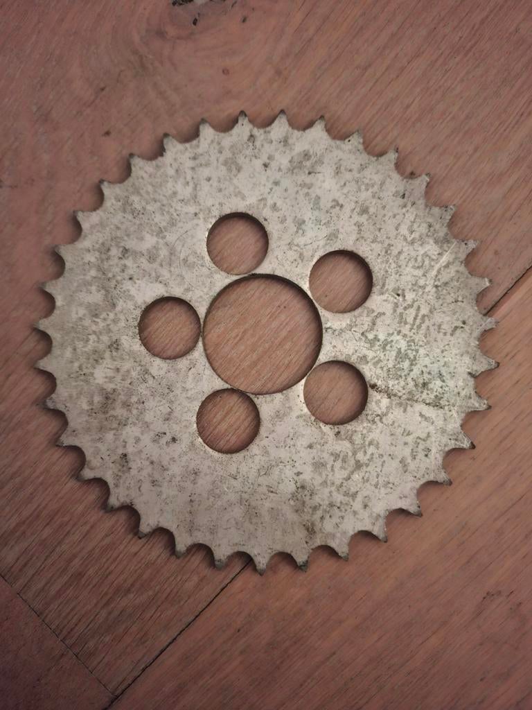 Achtertandwiel Royal Nord Giulietta Typhoon NOS, Vélos & Vélomoteurs, Enlèvement ou Envoi