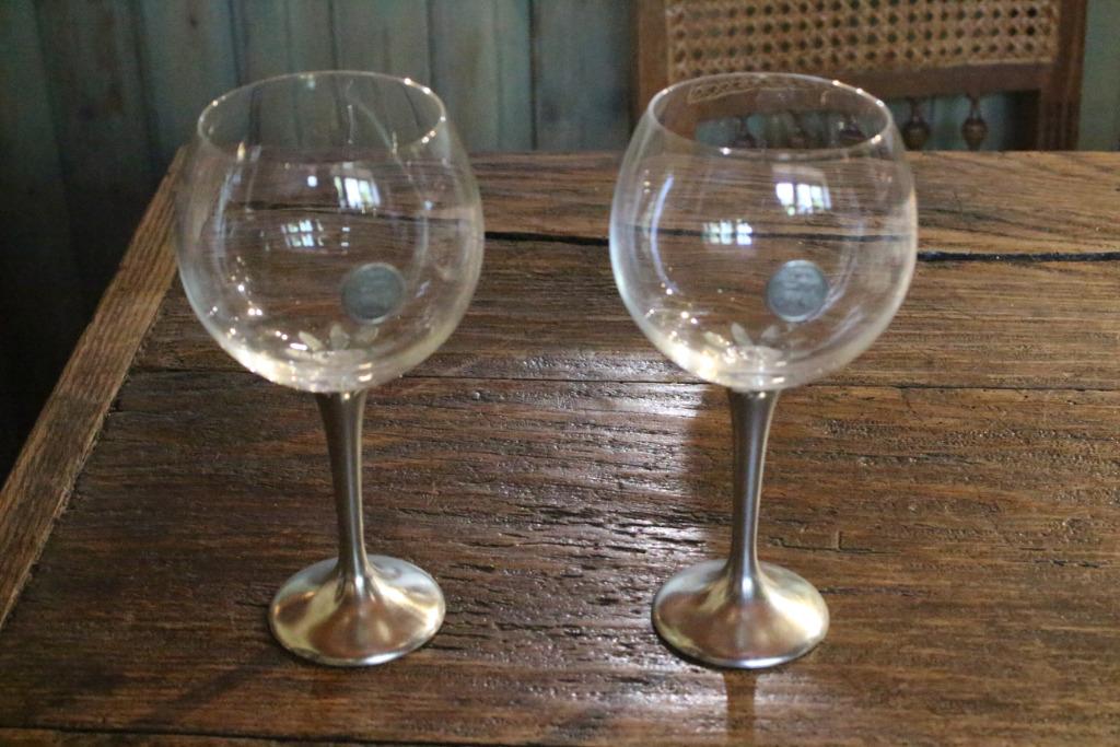 2 magnifiques verres avec pied en étain, Antiquités & Art, Enlèvement