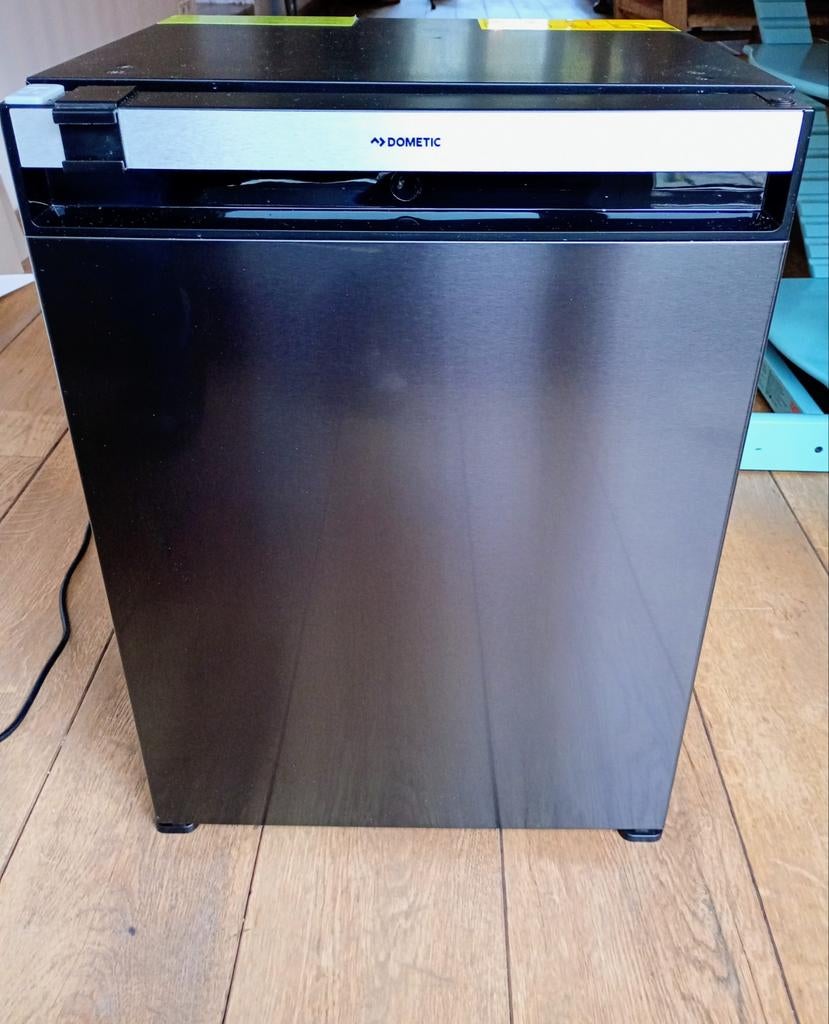 Réfrigérateur Dometic Hipro neuf, Electroménager, Réfrigérateurs & Frigos