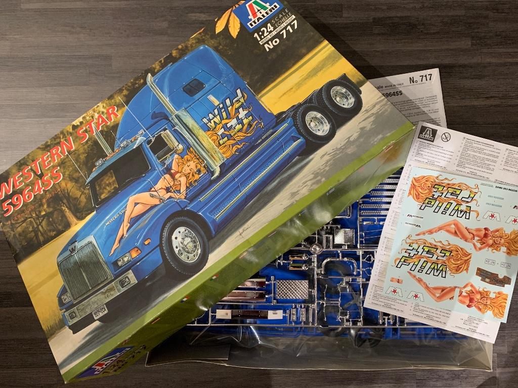 1/24 Italeri Western Star, Neuf, Camion, Plus grand que 1:32, Italeri