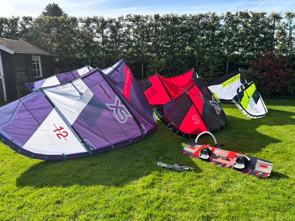 Complete Kiteset 12m,9m,8m,7m board (NIEUW!), Watersport en Boten, Ophalen of Verzenden, Zo goed als nieuw, Bar