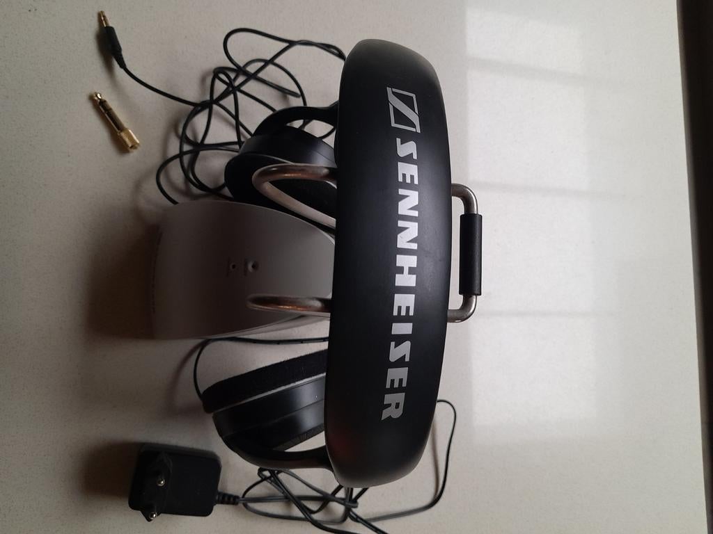 Draadloze bluetooth hoofdtelefoon met laadstation., Audio, Tv en Foto, Hoofdtelefoons, Ophalen, Bluetooth, Sennheiser, Op oor (supra aural)