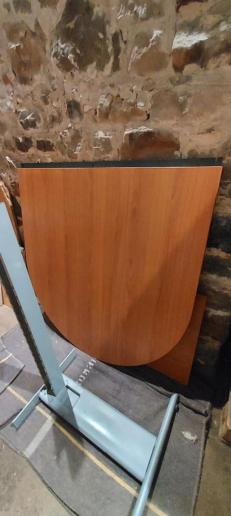 TABLE DE BUREAU OVALE, Enlèvement, Comme neuf