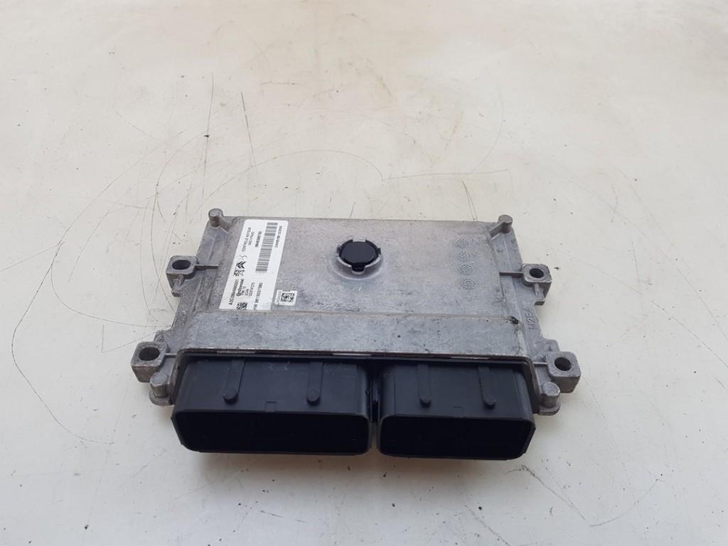 CALCULATEUR MOTEUR ECU Citroën C3 (SX / SW) (|9846386780|), Autos : Pièces & Accessoires, Citroën, Utilisé, Continental AG, Continental-Plaza 1
30175  Hannover, DE