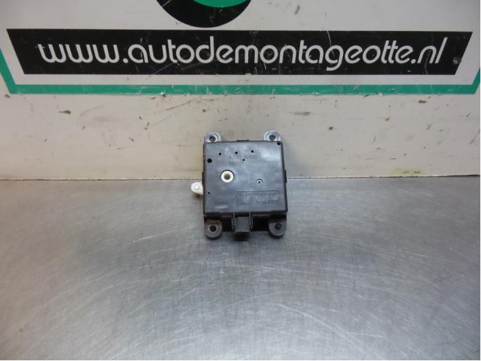 Kachelklep Motor van een Nissan X-Trail (X-Trail 01-), Gebruikt, -, -, Ophalen of Verzenden