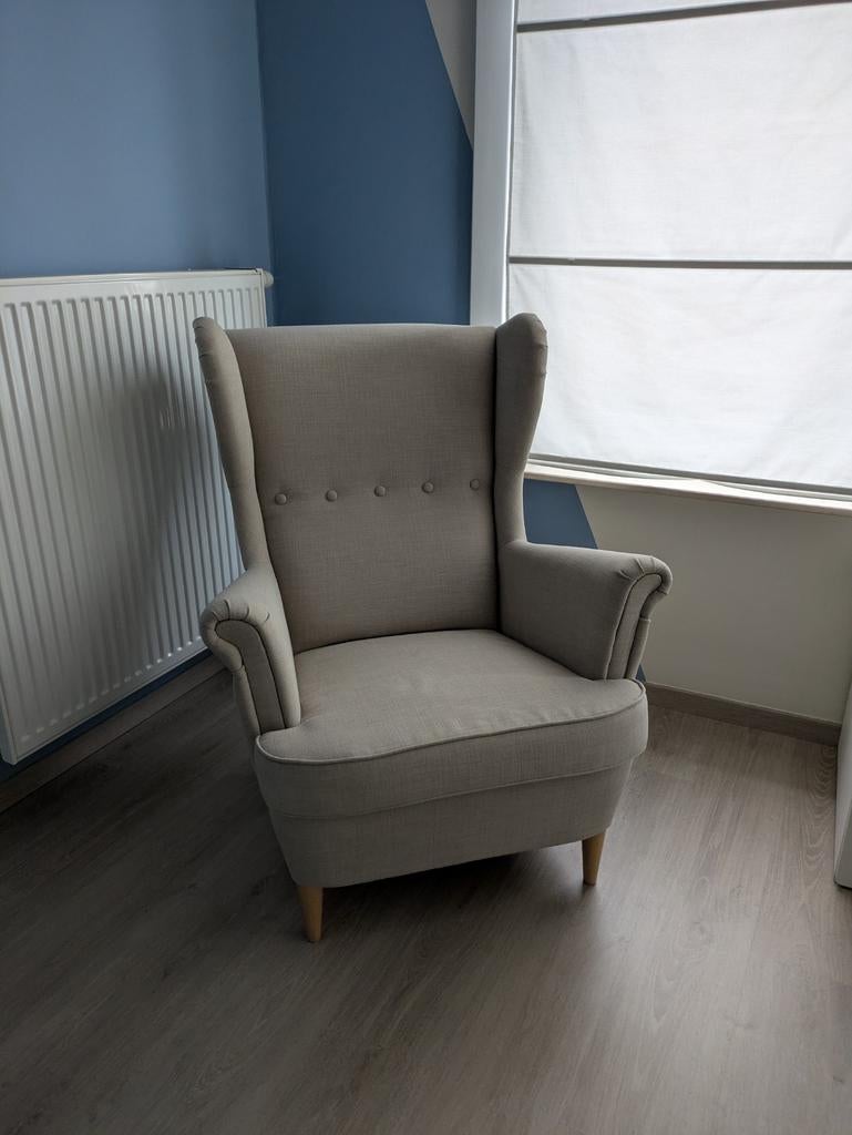 IKEA fauteuil Strandmon lichtgrijs, Maison & Meubles, Fauteuils, Enlèvement, Comme neuf, 75 à 100 cm, 75 à 100 cm