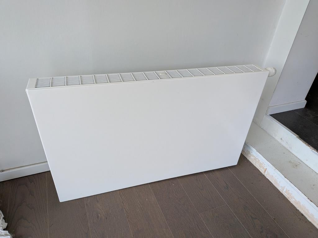 5 radiateurs design plats Henrad Compact Plan, Bricolage & Construction, Enlèvement