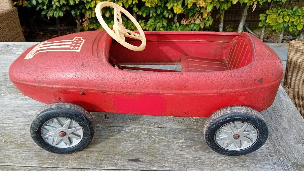 Vintage trapauto ferrari jaren 50, Ophalen