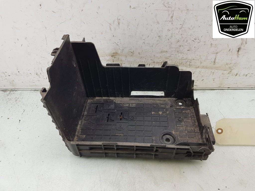BAC A BATTERIE Opel Crossland (X) (|9801801880|3637909|), Utilisé, Opel