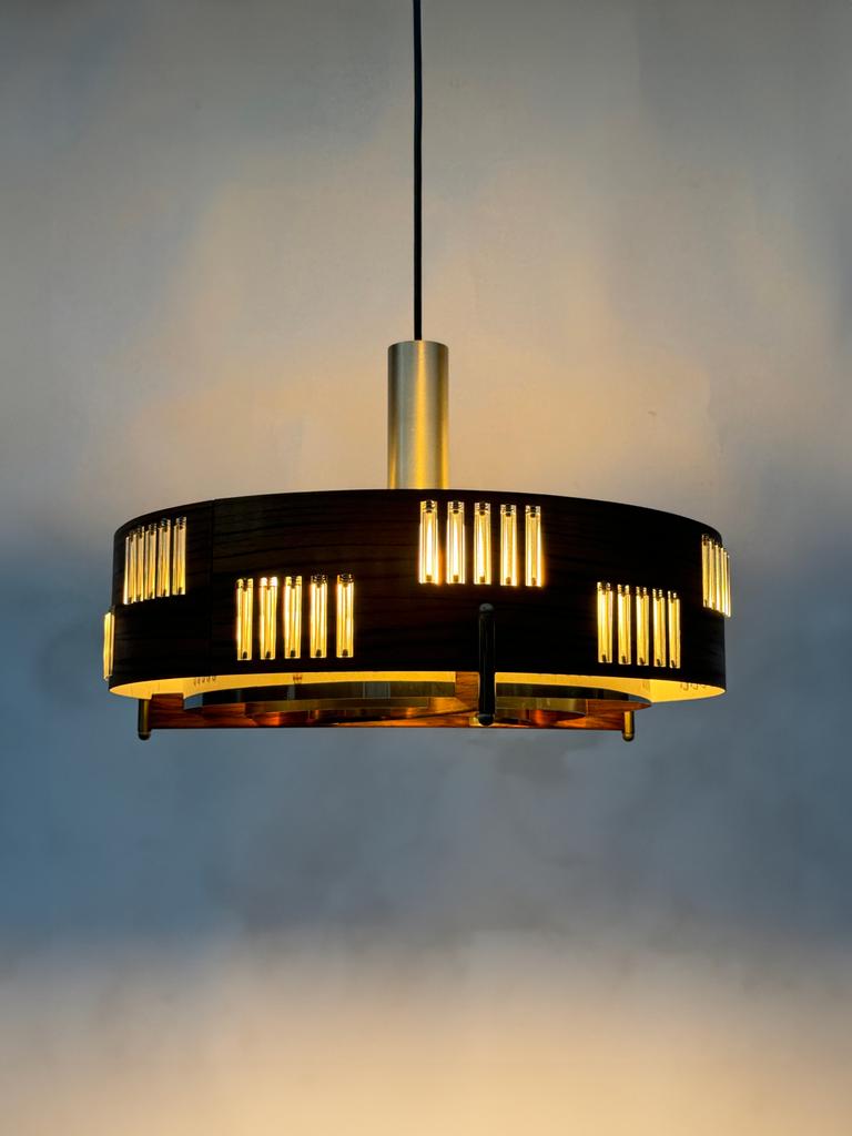 Lampe suspendue moderne en teck UFO MCM, design danois, Maison & Meubles, Enlèvement ou Envoi, Utilisé, Space Age Mid Century Modern