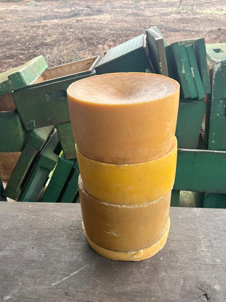 Bijenwas 15€/kg, Bijen