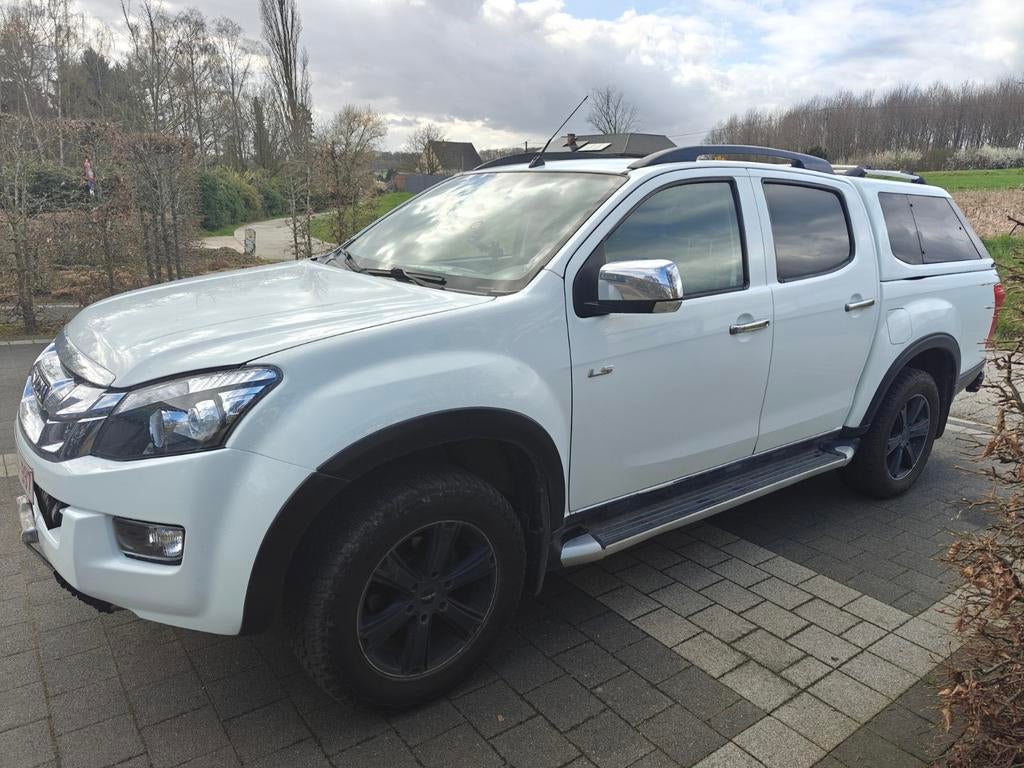 Génération 2015 d'Isuzu D-max LXS, Particulier, Achat