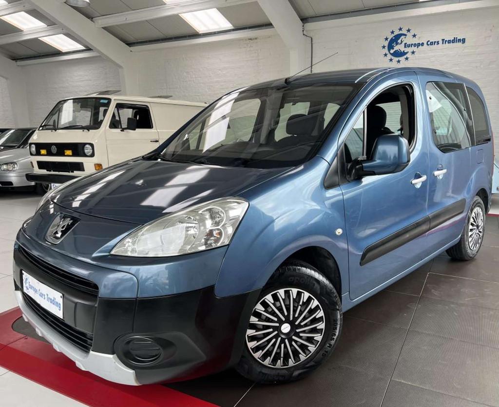 Peugeot Partner 1.6 HDI 92 CH DISTRIBUTION OK GAR 12M, Electronic Stability Program (ESP), Stof, Gebruikt, Zwart