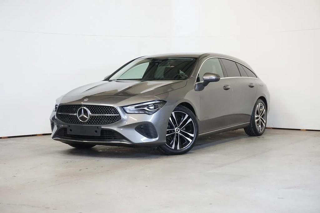 Mercedes-Benz CLA-Klasse 180 SB - TREKHAAK WEGKLAPBAAR, CLA, Gebruikt, 136 pk, Leder en Stof