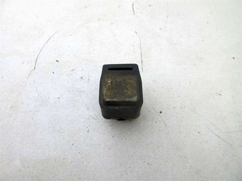 Yamaha XV920 relais Omron 4U8-00 XJ650 XJ750 XJ550 relay XV, Motos, Enlèvement ou Envoi, Utilisé